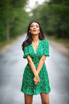 Ukrainian girl for marriage zhaklin from zaporozhye with Dark Brown hair age 33 photo-7