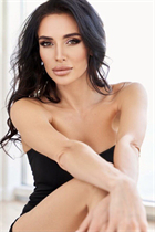 Rencontre une fille ukrainienne christine de lviv avec Brunette cheveux, âge 39 photo-2