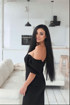 Dating a ukrainian woman evgenia from kharkov with Black hair age 38 photo-5