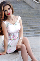 ottawa mariée darina avec Chatain clairs cheveux, âge 36 photo-11