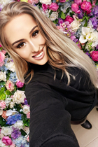 Ukranian bride katerina from kiev with White Grey hair age 24 photo-5