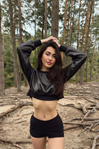 Jolie fille iryna de lisbon avec Brunette cheveux, âge 35 photo-4