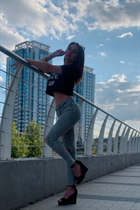 Ukrainian woman online vikky from kiev with Blonde hair age 36 photo-26