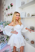 Ukrainian pretty girl lilia from kiev with Blonde hair age 41 photo-2