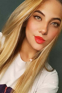 Russian women to date luisa from medellin with Blonde hair age 23