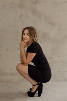 Ukrainian single woman mariia from yuzhne with Light Brown hair age 29 photo-10