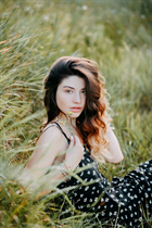 Dating a german woman alia from berlin with Light Brown hair 25 years old photo-10