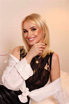 Wife from Ukraine oksana from kiev with Blonde hair age 40 photo-26