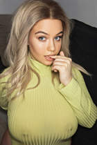 Ukrainian woman for dating sofiia from kyiv with Blonde hair age 22 photo-1