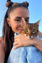 Bride from las palmas sandra with Dark Brown hair age 30 photo-6