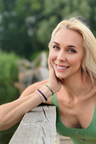 Ukrainian bride olena from cherkassy with Blonde hair age 41 photo-1