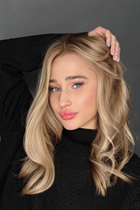 Jolie fille valeriia de richmond avec Blond cheveux, âge 26 photo-4