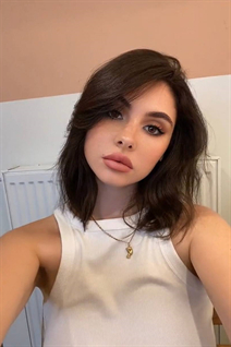 Bride from Ukraine karina from kharkov with Dark Brown hair age 22