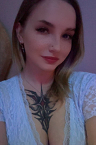 Beautiful wife from Ukraine alona from poltava with Blonde hair age 23 photo-4