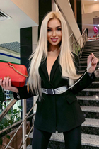 Dating ukrainian girl victoria from kremenchug with Blonde hair age 30 photo-1