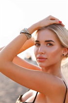 Date ukrainienne daria de kyiv avec Blond cheveux, âge 26 photo-22