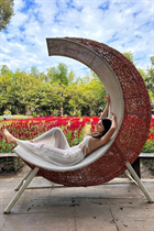 Chica de lugano alina con pelo Marrón oscuro y edad 27 photo-20