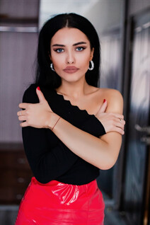 Ukraine women for dating tatyana from krivoy rog with Black hair age 26