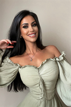 rotterdam bride natalia with Dark Brown hair age 32 photo-13