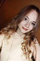 Gorgeous Ukrainian woman irina from odessa with Blonde hair age 22 photo-7