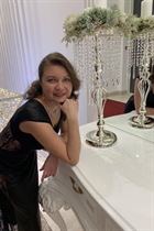 Dating ukrainian girl natalia from simferopol with White Grey hair age 42 photo-3