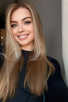 Ukrainian mail order bride yuliia from kiev with Light Brown hair age 29 photo-4