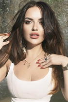 Chica de los angeles kateryna con pelo Marrón oscuro y edad 33 photo-57