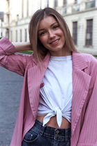 Hermosa mujer ucraniana soltera margarita de mariupol con pelo Rubio y edad 31