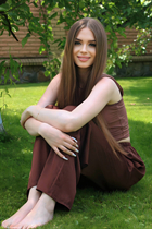 Beautiful Ukrainian bride yelyzaveta from kyiv with Light Brown hair age 20 photo-6