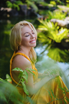 Mariée allemande elena de frankfurt avec Blond cheveux 43 ans photo-15