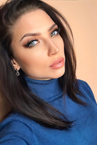 Girl from amsterdam elena with Black hair age 37 photo-3