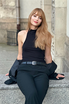 Bride from wrocław veronika with Blonde hair age 24 photo-62