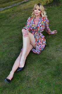 Femme ukrainienne célibataire irina de kyiv avec Blond cheveux, âge 51
