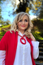 Ukrainian girl elena from dnepr with Blonde hair age 57 photo-3