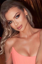 Chica bonita yuliia de lisbon con pelo Rubio y edad 34 photo-4