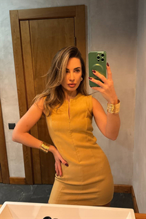 Belle femme ukrainienne nataliia de kyiv avec Brunette cheveux, âge 38