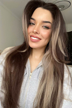 Épouse d'Ukraine anna-maria de lviv avec Brunette cheveux, âge 23 photo-23