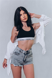 Ukraine girl for marriage alyona from sumy with Black hair age 25
