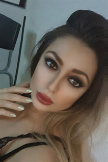Beautiful Ukrainian bride teona from kiev with Light Brown hair age 31