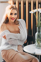 Jolie femme ukrainienne hanna de lviv avec Blond cheveux, âge 29 photo-3