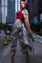 Perfect woman oleksandra from alicante with Dark Brown hair age 33 photo-1