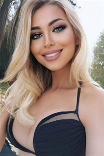 Girl from krakow anastasia with Blonde hair age 24