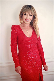 Ukrainian single woman inna from kremenchug with Light Brown hair age 45
