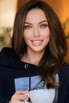 Bride from london natalia with Light Brown hair age 37 photo-27
