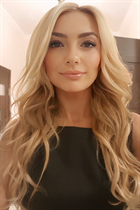 Beautiful czech girl irina from praha with Blonde hair 45 years old photo-18