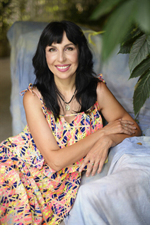 Ukriane bride marina from kharkov with Black hair age 47