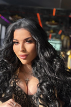 Date ukrainian girl valeriia from poltava with Black hair age 24 photo-29