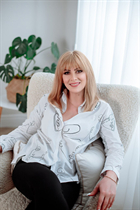 Ukrainian woman for marriage victoria from poltava with Blonde hair age 44 photo-4