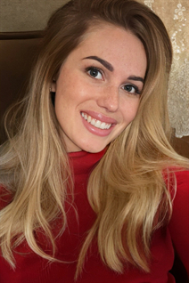Ukrainian lady veronika from odessa with Light Brown hair age 29