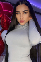 Ukrainian woman for dating alex from kiev with Black hair age 30 photo-28